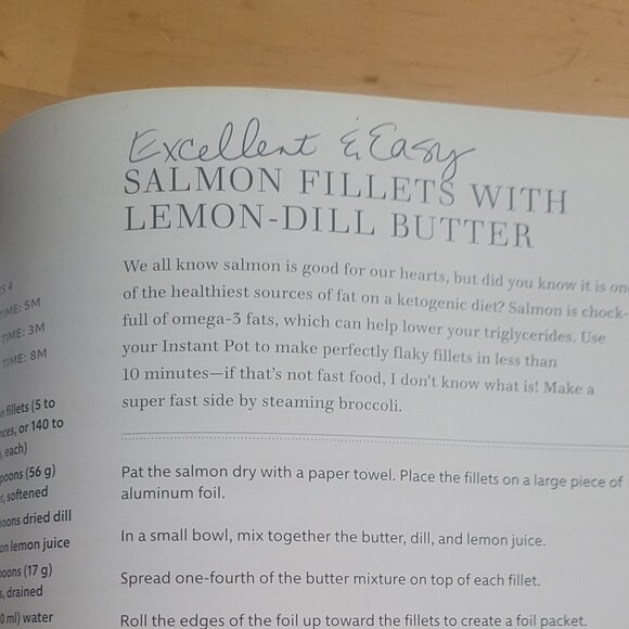 Cookbook The Family-Friendly KETO INSTANT POT Cookbook Quick Easy Low-Carb Meals - Picture 8 of 8